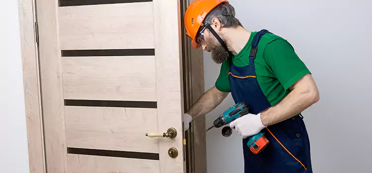 Replace Internal Door Handle with Lock Hutchinson